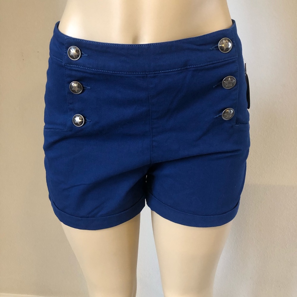 DC Bombshells Wonder Woman Shorts